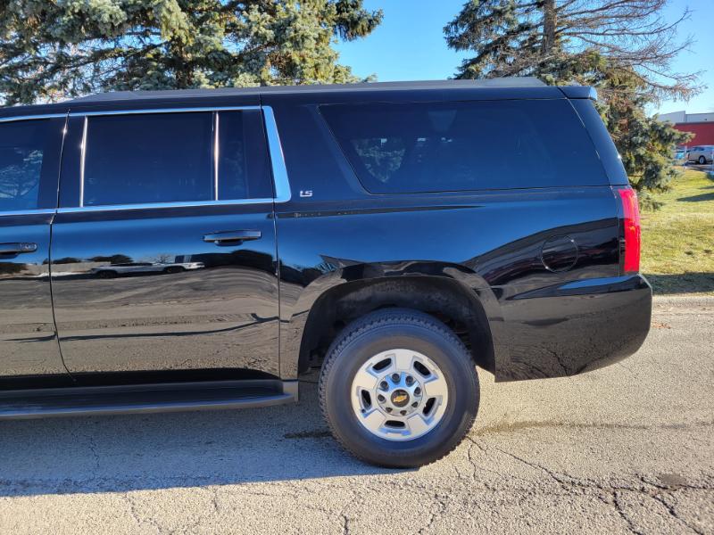 Chevrolet Suburban HD LS 4WD 2016