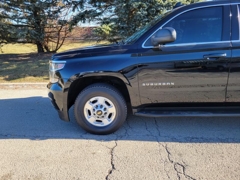 Chevrolet Suburban HD LS 4WD 2016