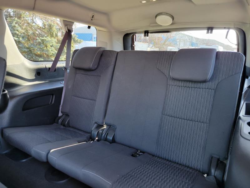 Chevrolet Suburban HD LS 4WD 2016