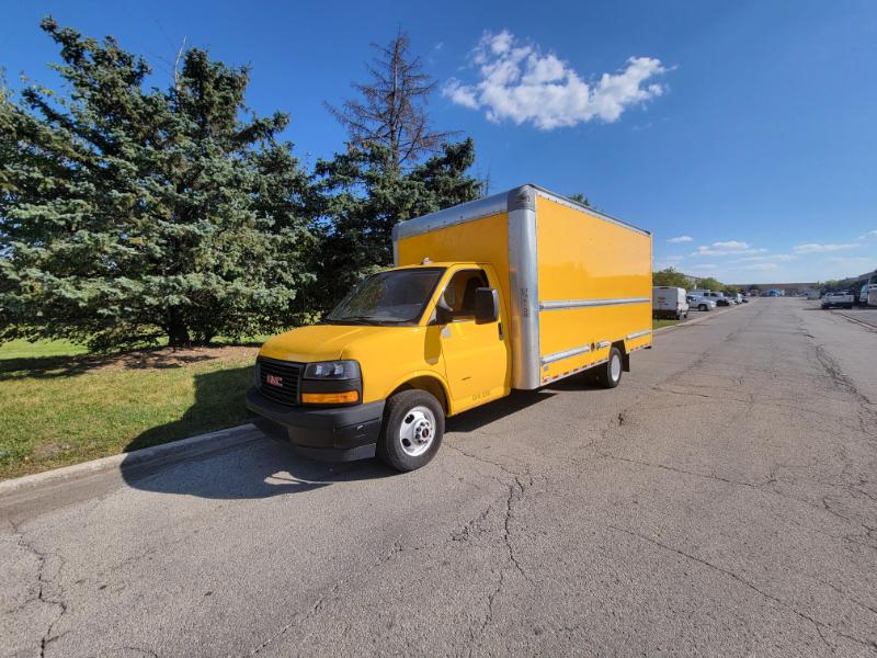 2021 Gmc Savana 3500 Cutaway photo 2