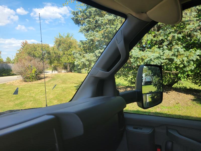 GMC Savana G3500 177 in. 2021 GMC Savana G3500 177 in. 2021