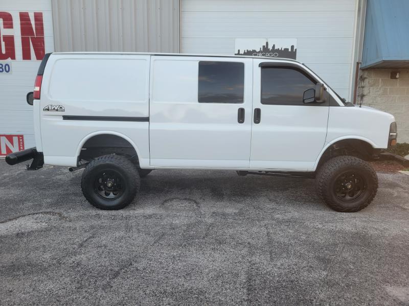 Chevrolet Express 1500 AWD Cargo 2011 Chevrolet Express 1500 AWD Cargo 2011