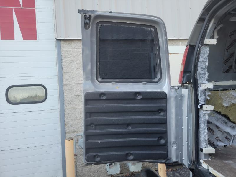 Chevrolet Express 1500 AWD Cargo 2011 Chevrolet Express 1500 AWD Cargo 2011