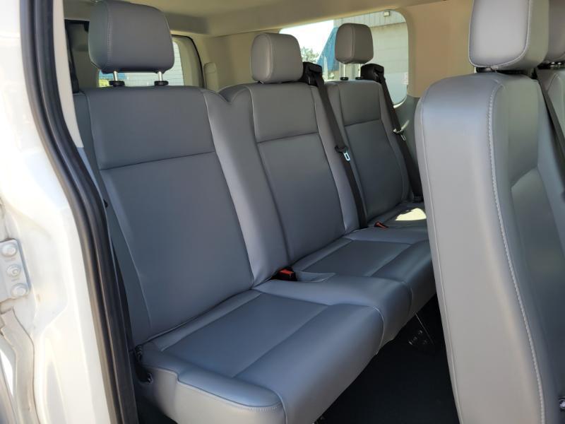 Ford Transit 150 Wagon Low Roof XL 60/40 Pass. 130-in. WB 2016