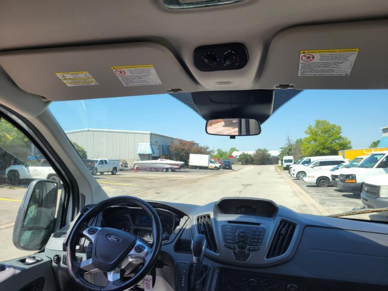Ford Transit 150 Wagon Low Roof XL 60/40 Pass. 130-in. WB 2016