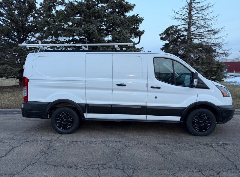 Ford Transit 150 Van Low Roof 60/40 Pass. 130-in. WB 2019