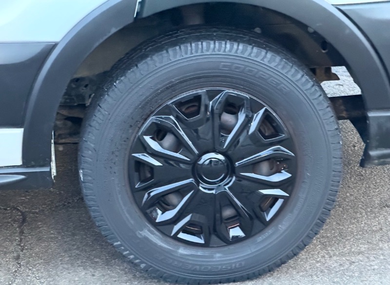 Ford Transit 150 Van Low Roof 60/40 Pass. 130-in. WB 2019