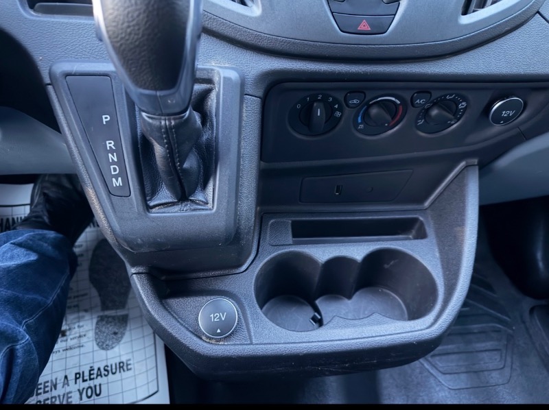 Ford Transit 150 Van Low Roof 60/40 Pass. 130-in. WB 2019