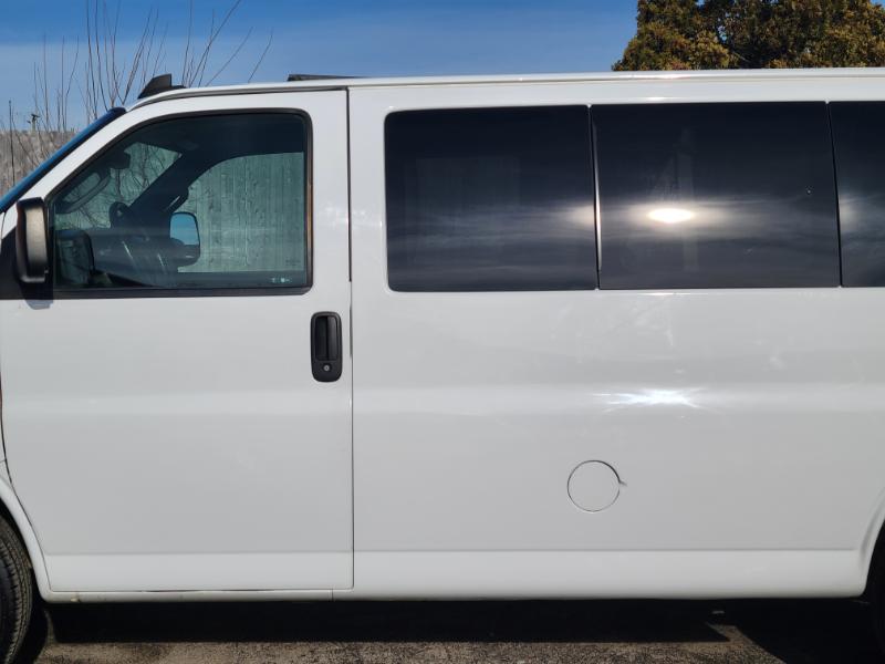 Chevrolet Express LS 2500 2016