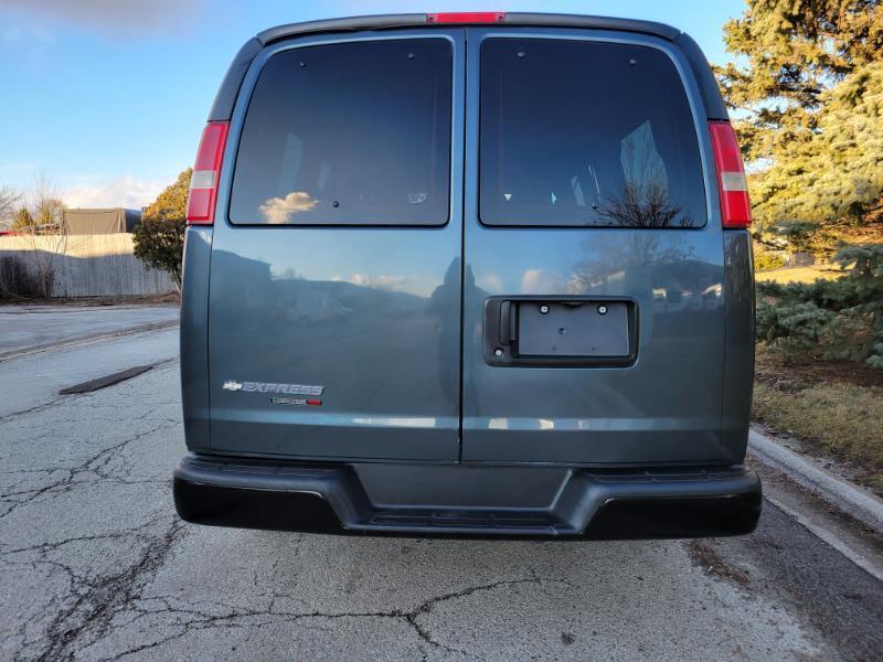 Chevrolet Express LS 1500 AWD 2014