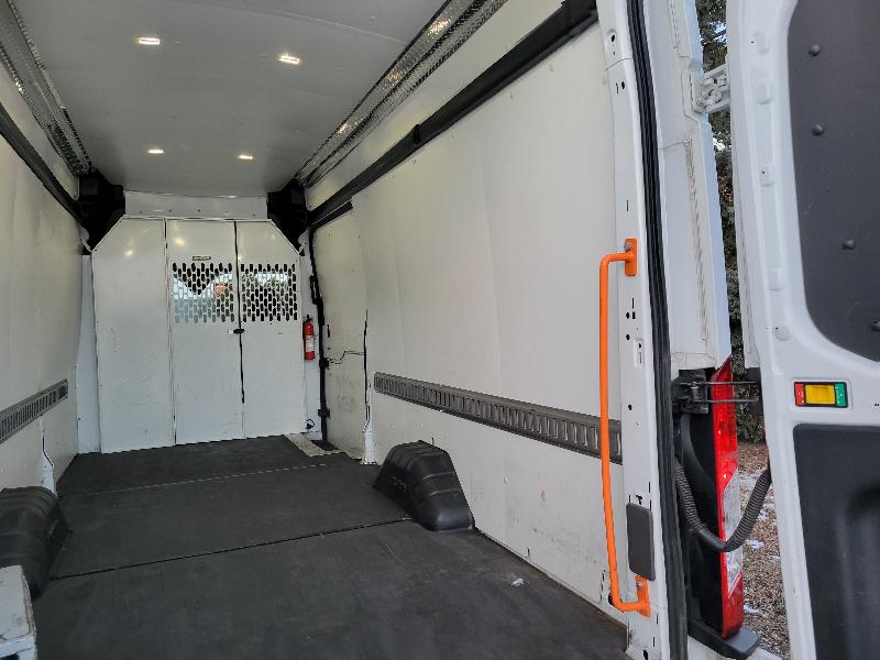 Ford Transit 250 Van High Roof w/Sliding Pass. 148-in. WB EL 2021
