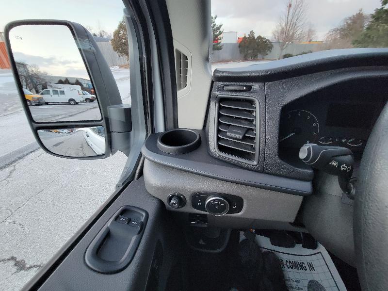 Ford Transit 250 Van High Roof w/Sliding Pass. 148-in. WB EL 2021