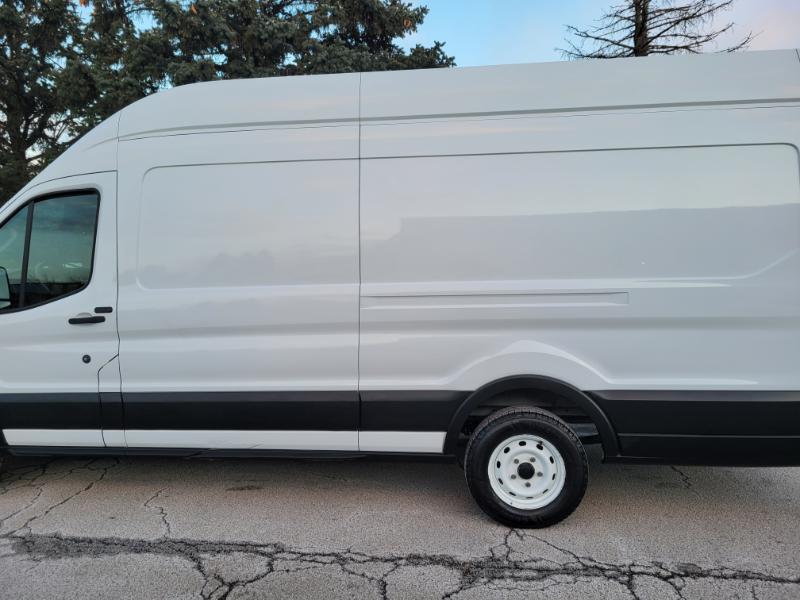 Ford Transit 250 Van High Roof w/Sliding Pass. 148-in. WB EL 2021