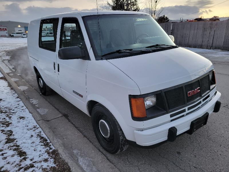 GMC Safari XT Cargo Van 1992