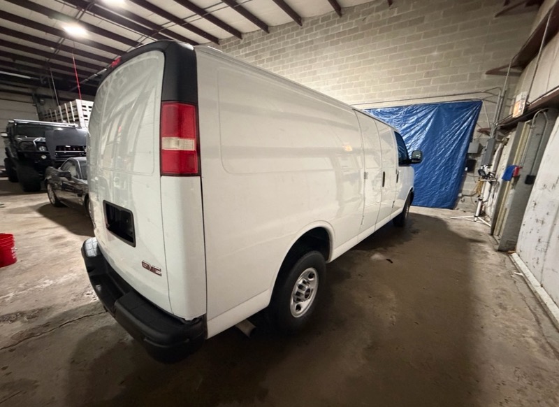 GMC Savana G3500 Cargo Ext 2018