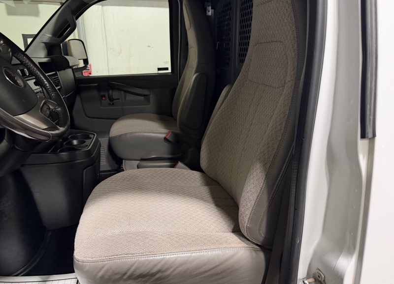 GMC Savana G3500 Cargo Ext 2018