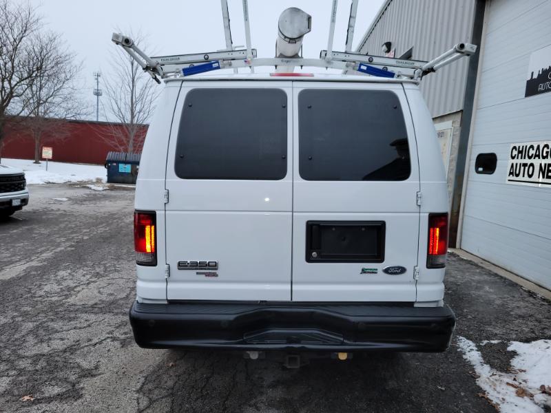Ford Econoline E-350 Super Duty 2014