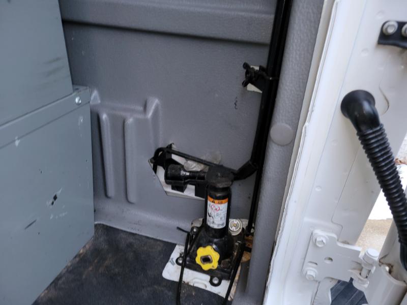 Ford Econoline E-350 Super Duty 2014