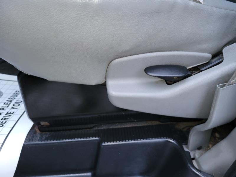 Ford Econoline E-350 Super Duty 2014