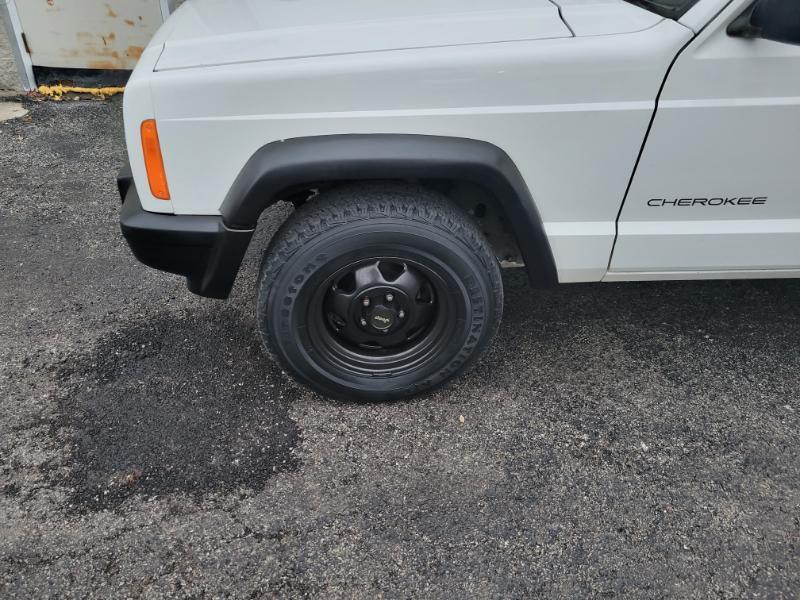 Jeep Cherokee SE 4-Door 4WD 1998