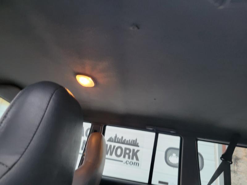 Jeep Cherokee SE 4-Door 4WD 1998