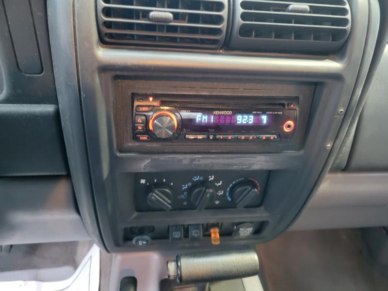 Jeep Cherokee SE 4-Door 4WD 1998