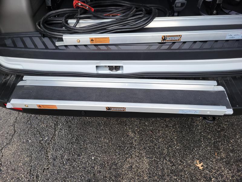 Ford Transit 350 Wagon Med. Roof XL w/Sliding Pass. 148-in. WB 2024