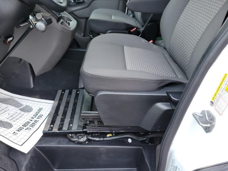 Ford Transit 350 Wagon Med. Roof XL w/Sliding Pass. 148-in. WB 2024