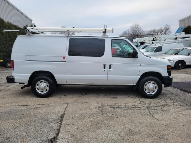 Ford Econoline E-350 Super Duty 2014