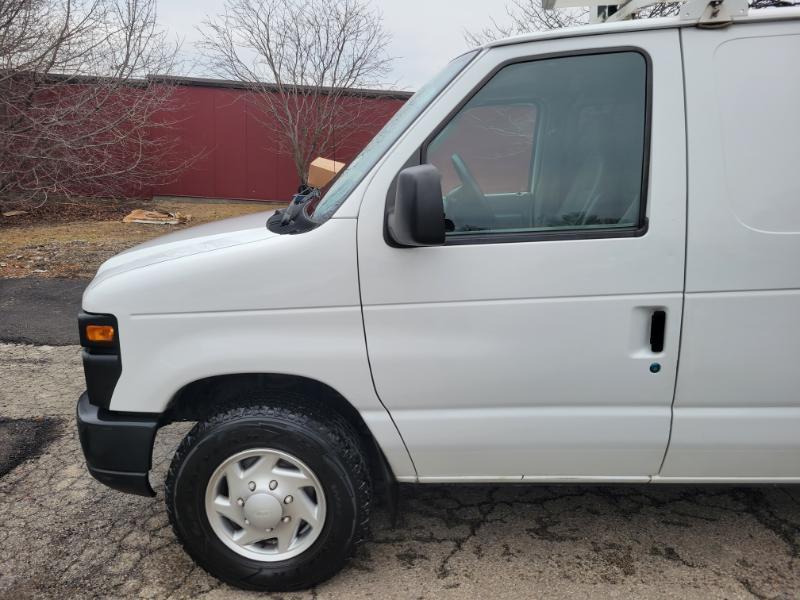 Ford Econoline E-350 Super Duty 2014