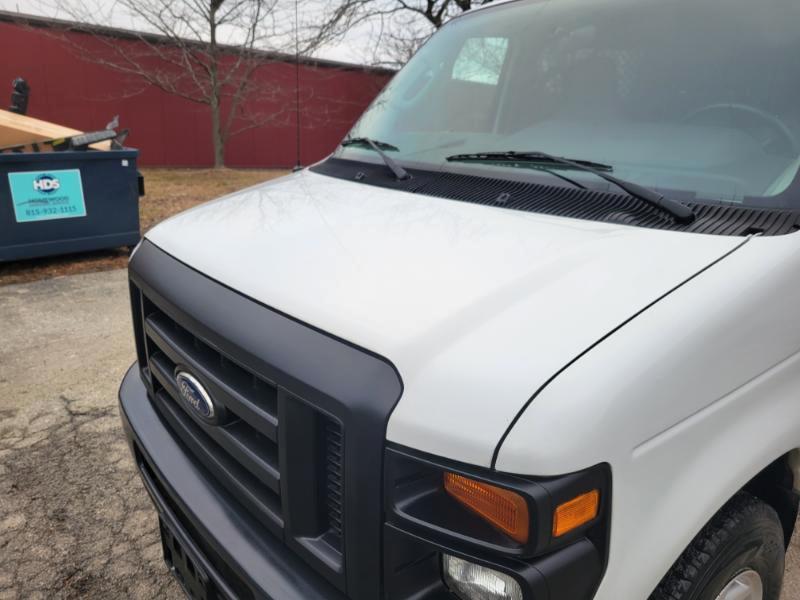 Ford Econoline E-350 Super Duty 2014