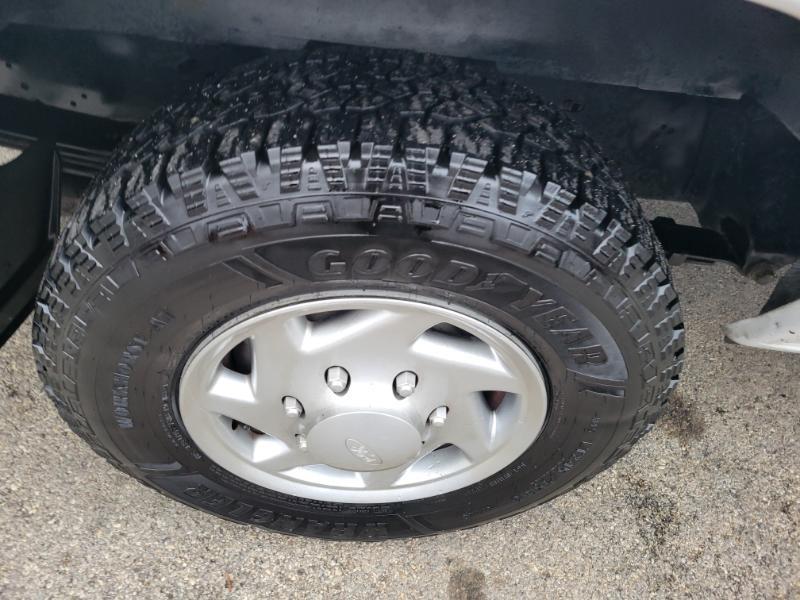 Ford Econoline E-350 Super Duty 2014