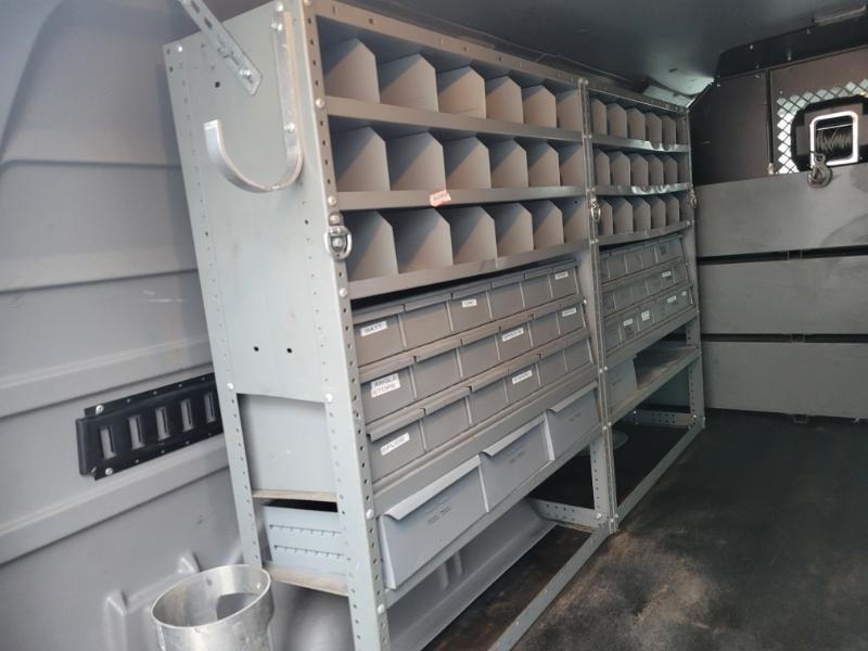 Ford Econoline E-350 Super Duty 2014