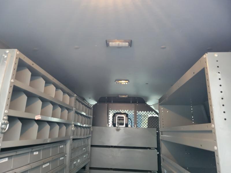 Ford Econoline E-350 Super Duty 2014