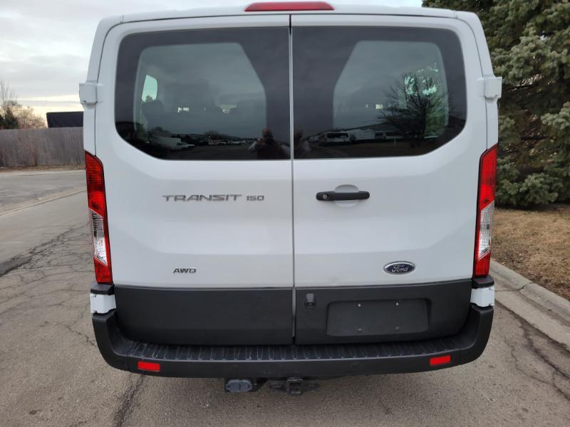 Ford Transit 150 Wagon Low Roof XL w/Sliding Pass. 130-in. WB 2020