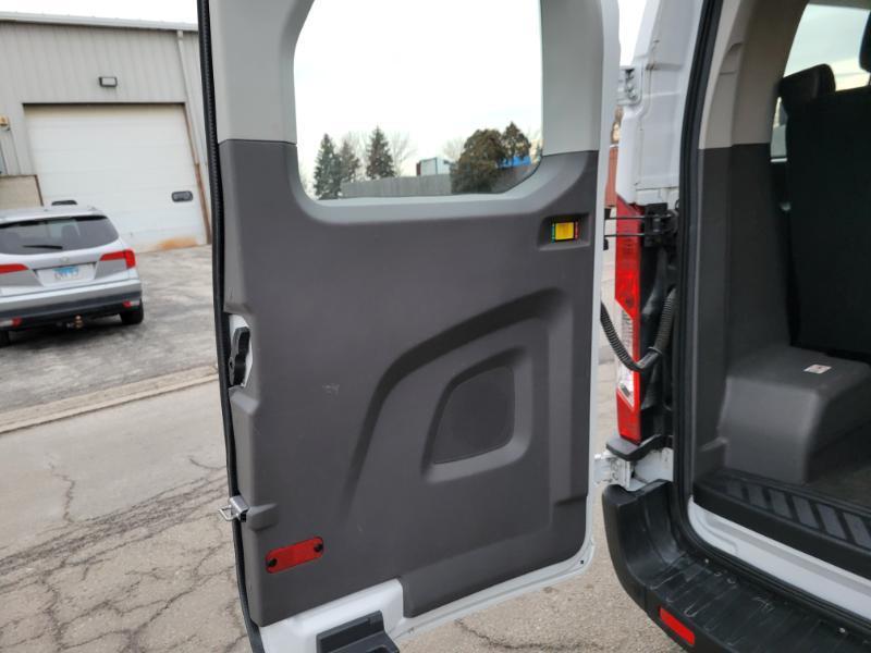Ford Transit 150 Wagon Low Roof XL w/Sliding Pass. 130-in. WB 2020