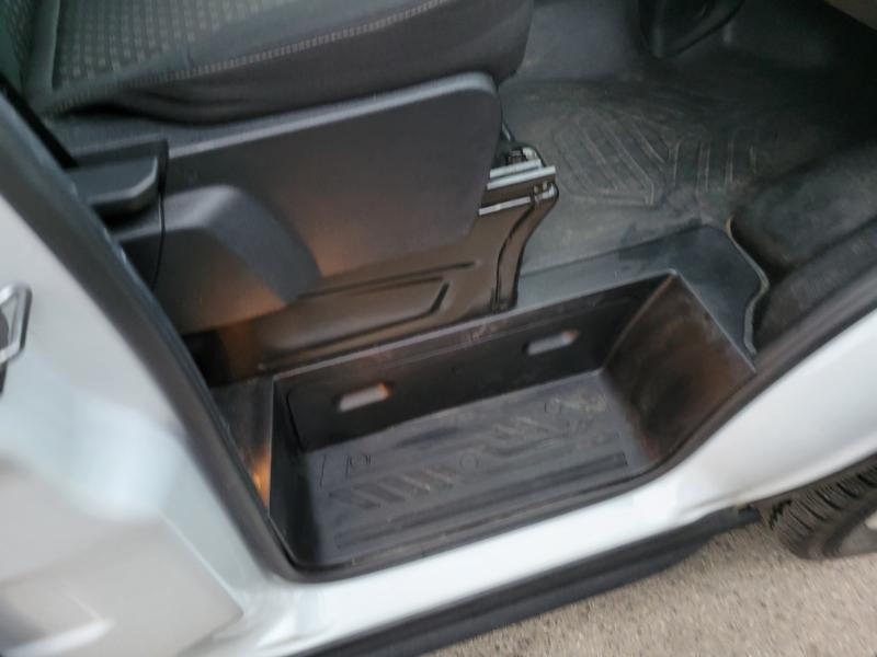 Ford Transit 150 Wagon Low Roof XL w/Sliding Pass. 130-in. WB 2020