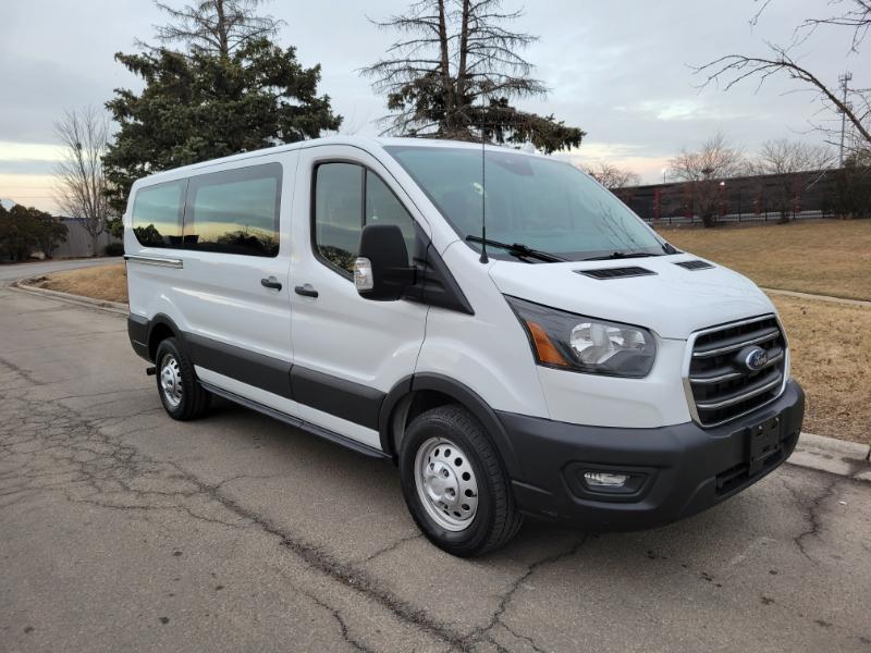 Ford Transit 150 Wagon Low Roof XL w/Sliding Pass. 130-in. WB 2020