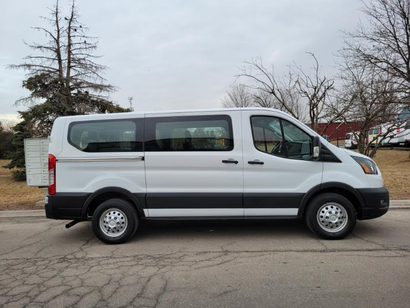 Ford Transit 150 Wagon Low Roof XL w/Sliding Pass. 130-in. WB 2020