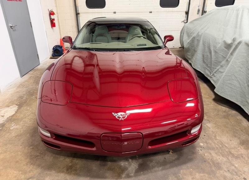 Chevrolet Corvette Coupe 2003