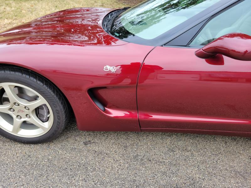 Chevrolet Corvette Coupe 2003