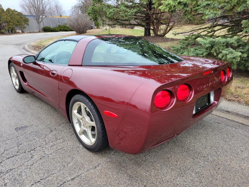Chevrolet Corvette Coupe 2003