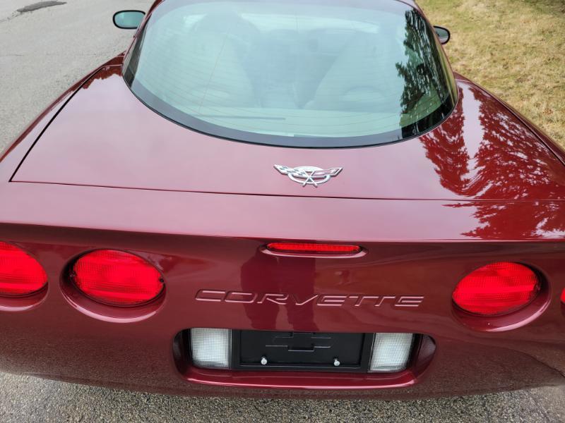 Chevrolet Corvette Coupe 2003