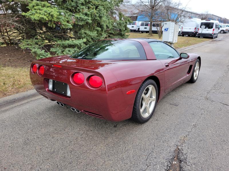 Chevrolet Corvette Coupe 2003