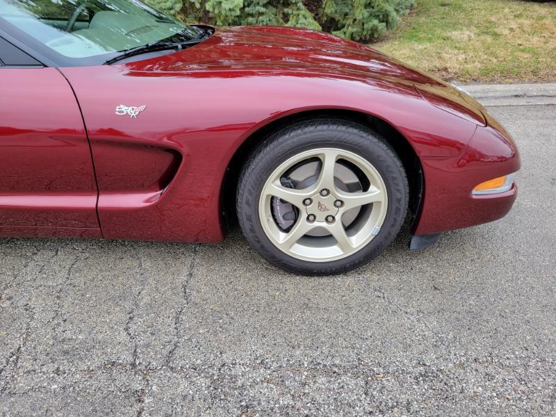 Chevrolet Corvette Coupe 2003