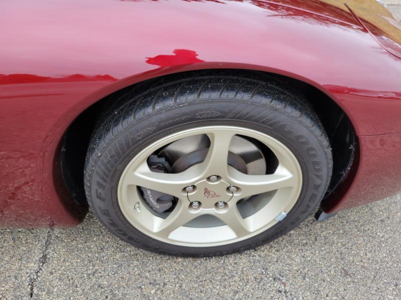 Chevrolet Corvette Coupe 2003