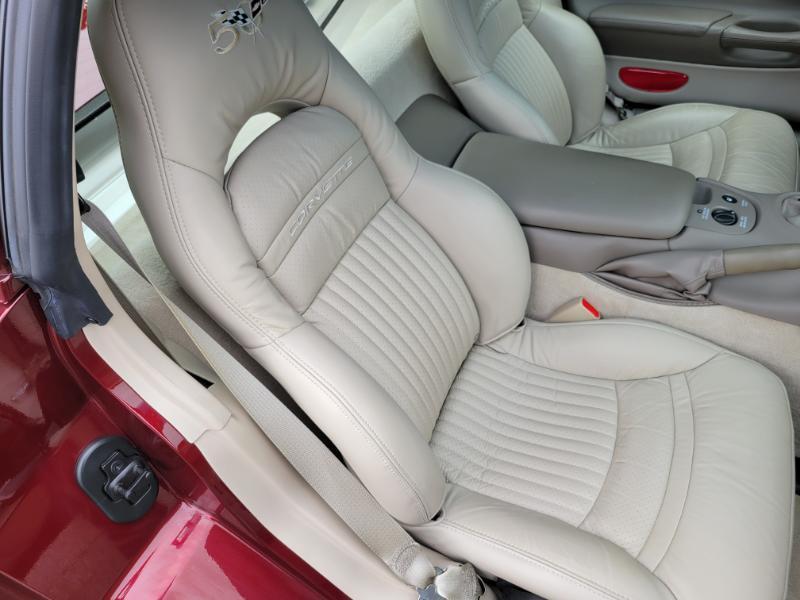 Chevrolet Corvette Coupe 2003