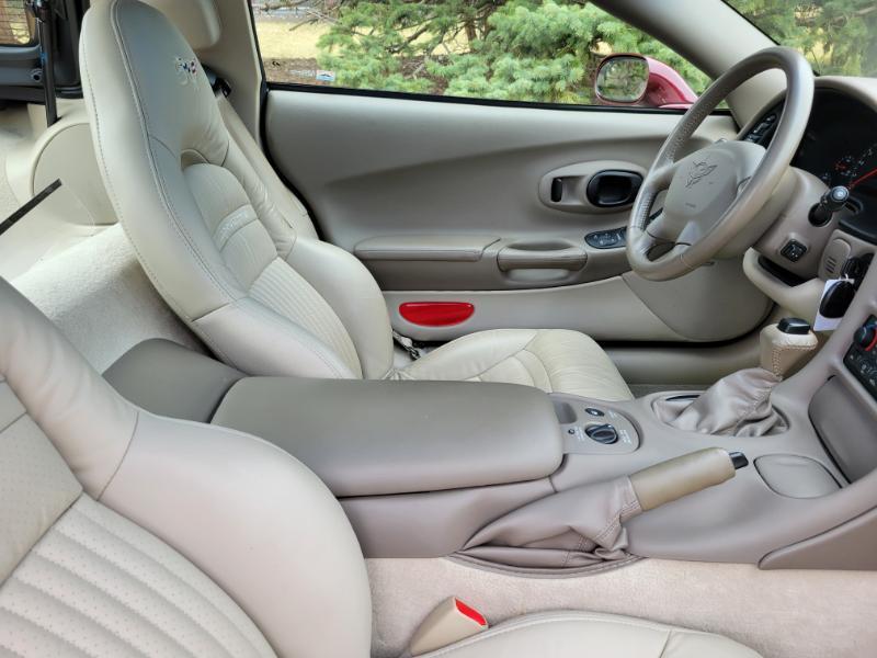 Chevrolet Corvette Coupe 2003