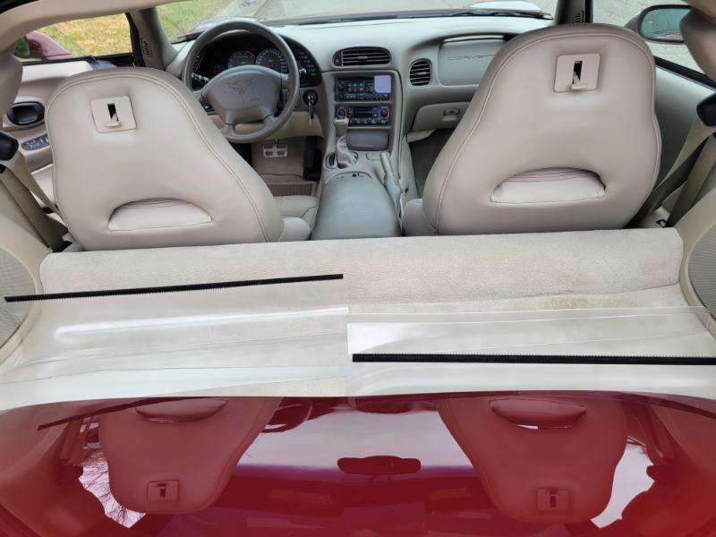 Chevrolet Corvette Coupe 2003