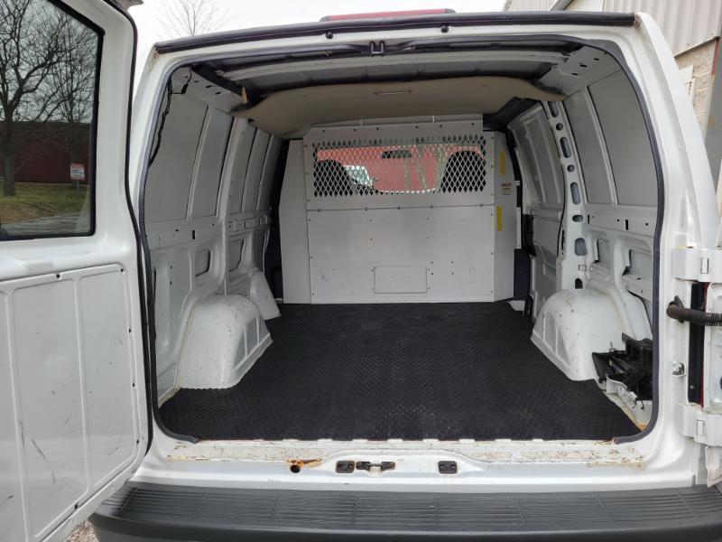 Chevrolet Astro Cargo Van 2WD 2005